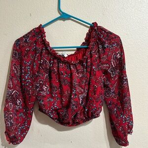 never been worn but doesn’t have tags on it